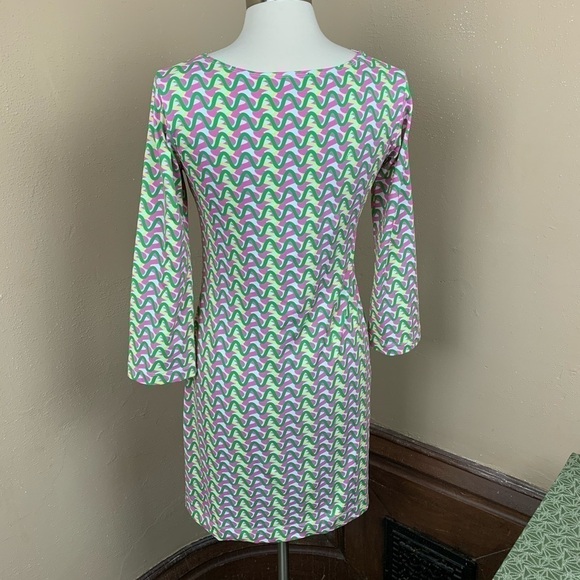 Melly M Small 3/4 Abstract Design Dress - Picture 4 of 12